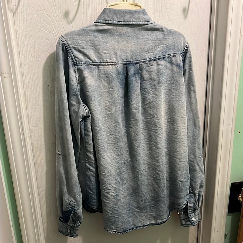 ISSI Light Denim Button Down Shirt - Picture 2 of 7